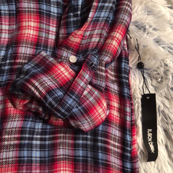 NWT SNEAK PEEK flannel - Picture 3 of 6